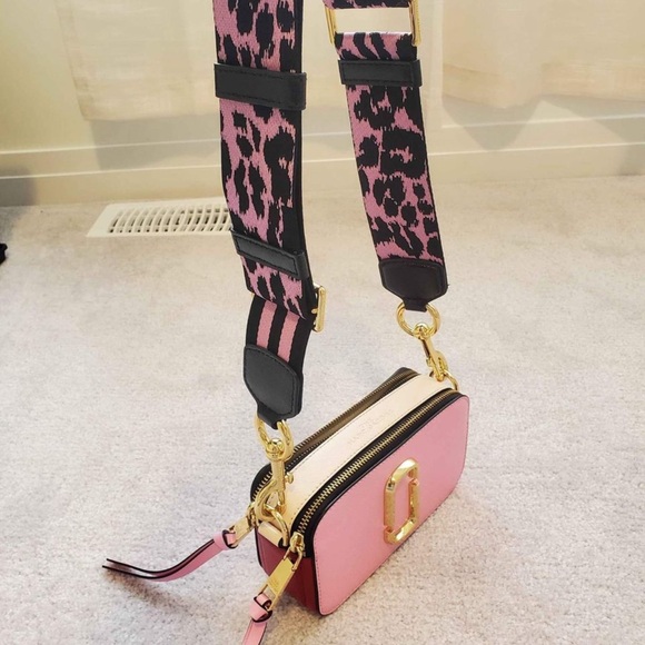 The MARC JACOBS 💯 AUTHENTIC - Picture 2 of 8